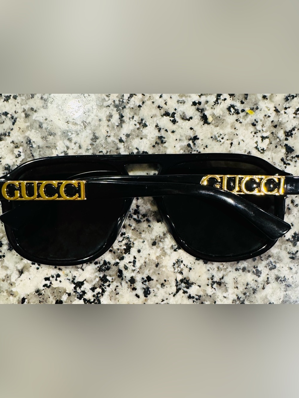 Authentic GUCCI GG1188S 001 Polarized Black Aviator Sunglasses with Dark Lenses - Picture 9 of 9